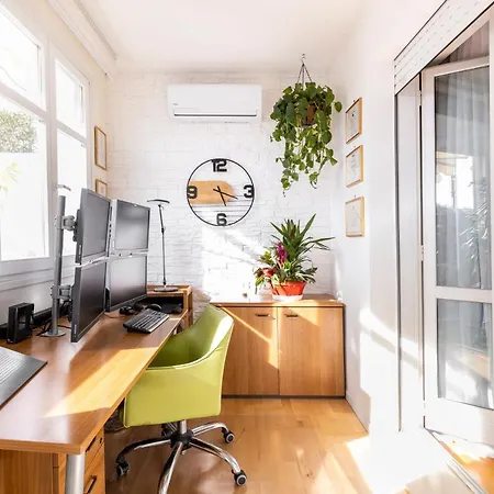 Cozy 10 Mins Walk From Poetto + Terrace * Cagliari