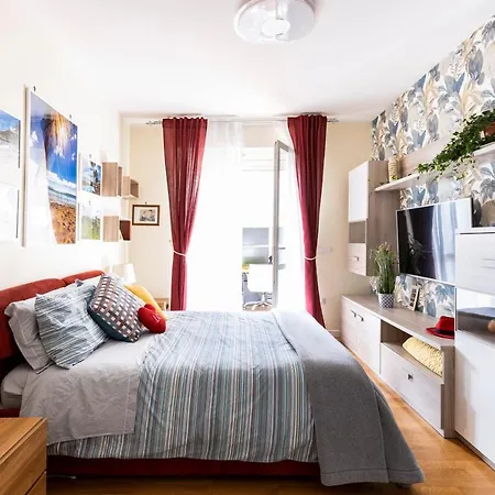 Cozy 10 Mins Walk From Poetto + Terrace