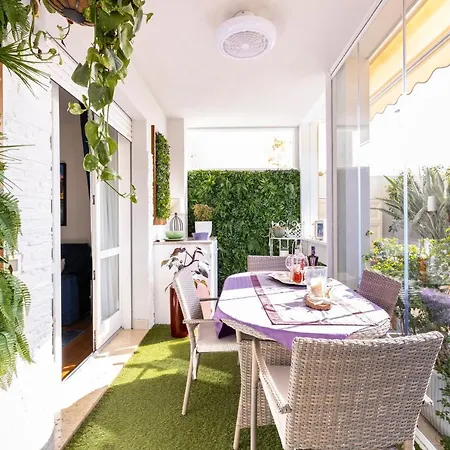 Cozy 10 Mins Walk From Poetto + Terrace Apartment Cagliari