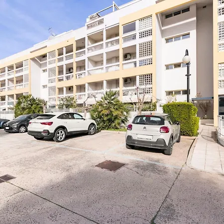 Cozy 10 Mins Walk From Poetto + Terrace Cagliari