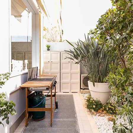 Cozy 10 Mins Walk From Poetto + Terrace * Cagliari